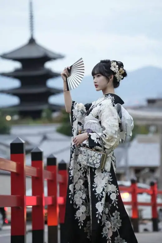 高級振袖レンタル・ヘアセット込｜京都・浅草で33,000円！成人式・結婚